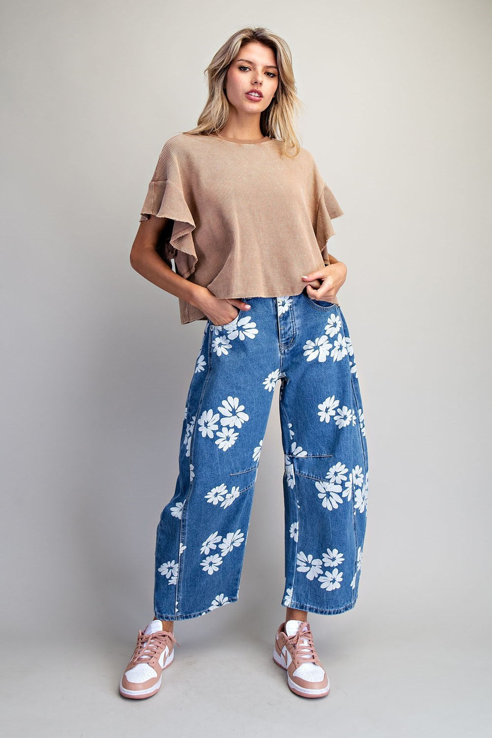 Floral Printed Barrel Jeans