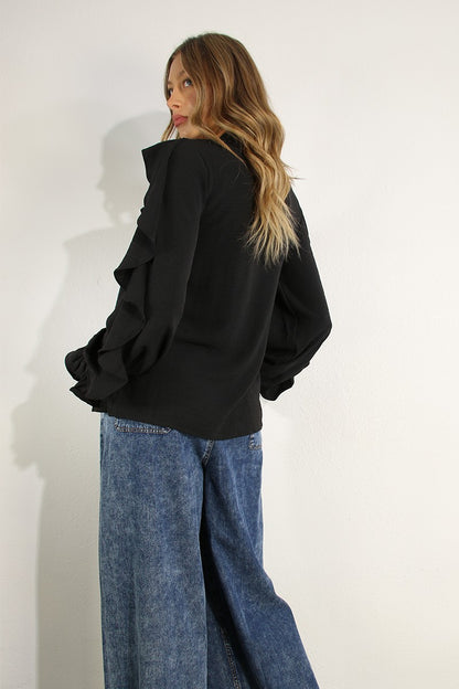 Ruffle Flaire Blouse