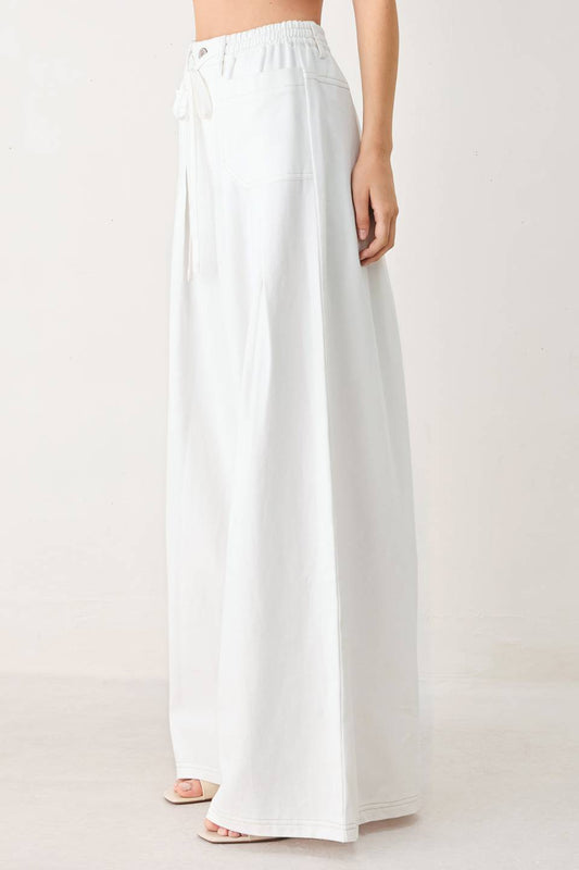 Elegant white pant