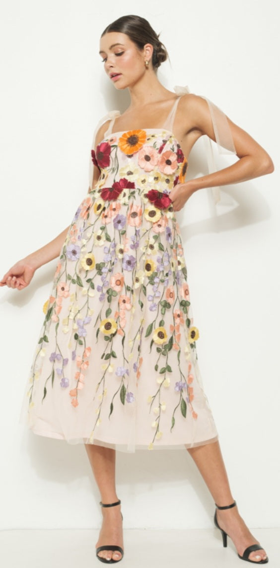 Elegant Flowery midi dress