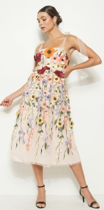 Elegant Flowery midi dress