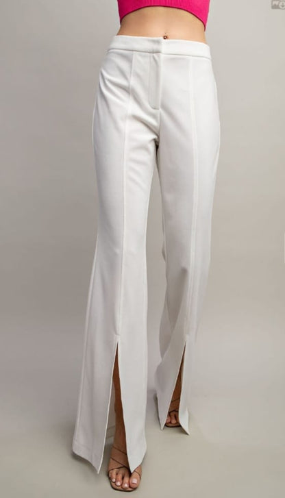 Front slit detail White pant