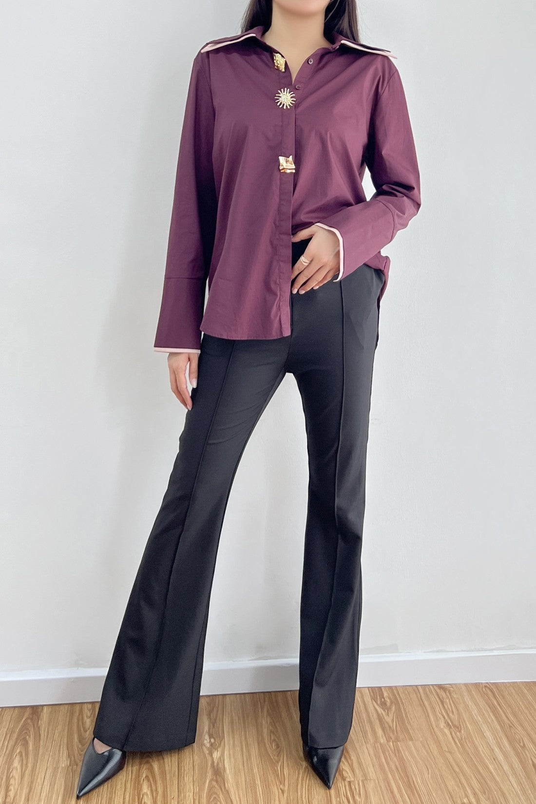 Contrast Trim Sun and Charm Button Shirt