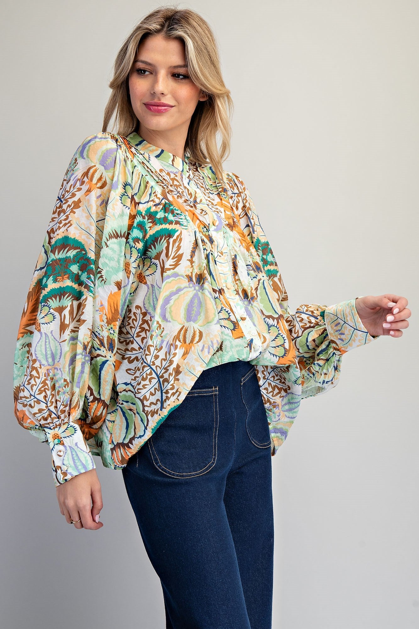 Pistacho blouse top
