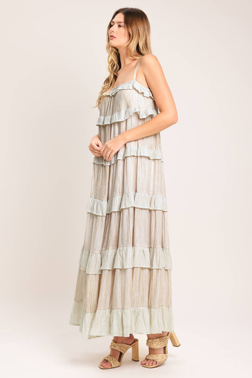 Ruffle cremy maxi